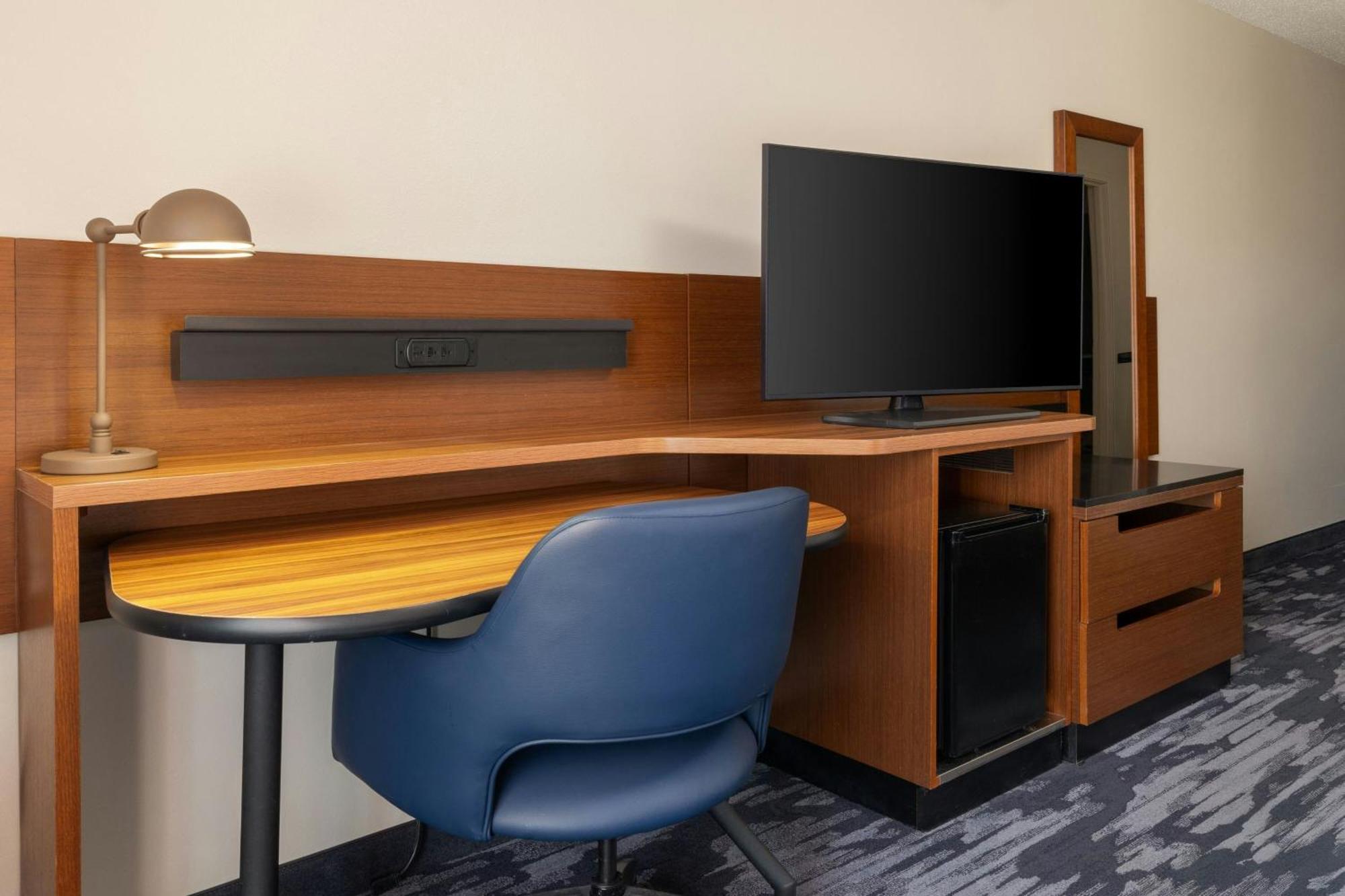 Fairfield Inn And Suites By Marriott Cincinnati Eastgate Eksteriør bilde